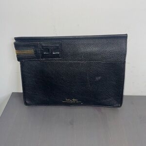 India Hicks Black Big Zipper Pebbled Leather Clutch Bag